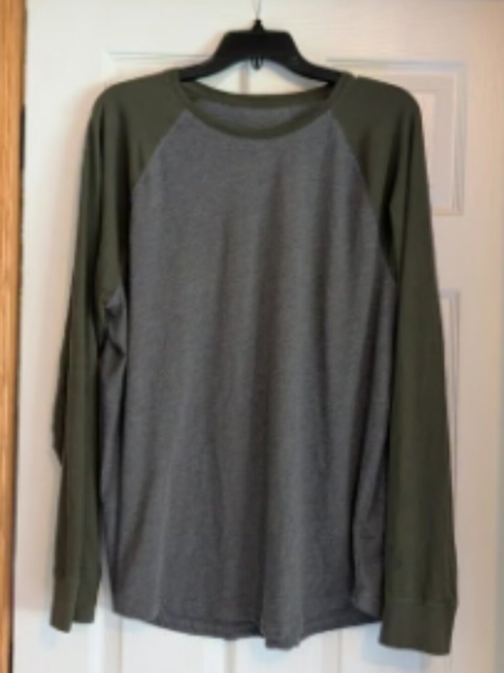 Goodfellow & Co. Long Sleeve Raglan T-Shirt XL Men's Like New